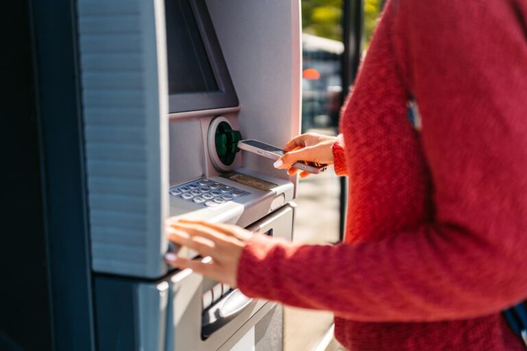 SB-Gerät für Sparkassen – Service & Betreuung